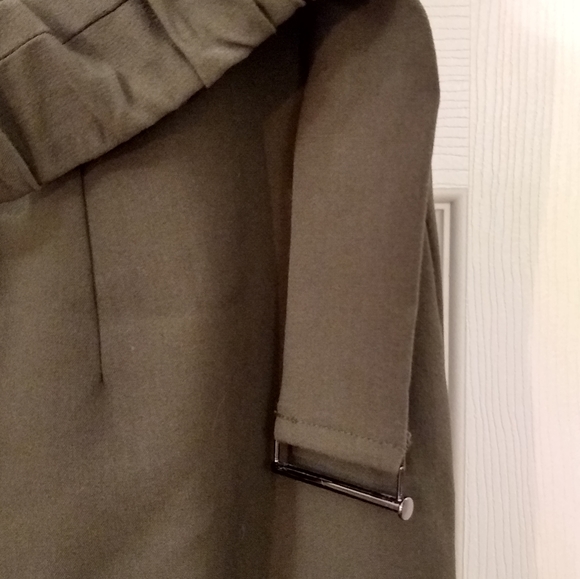 Sandra Darren Dress - Green - Size 8 - Picture 7 of 8